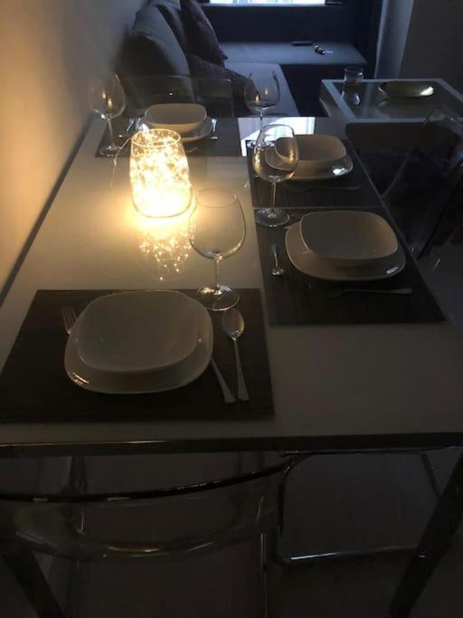 Stunning Apartment In Leeds- Financial District Leeds  Buitenkant foto