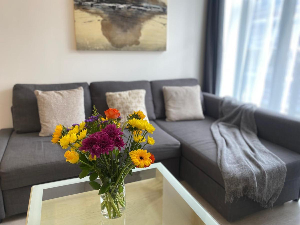 Stunning Apartment In Leeds- Financial District Leeds  Buitenkant foto