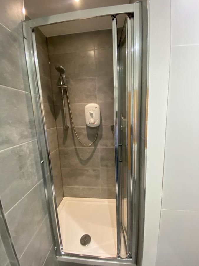 Stunning Apartment In Leeds- Financial District Leeds  Buitenkant foto